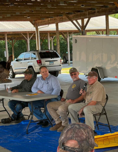 The question and answer section at the convention was very well attended . Setted from left to right Robert Colona, John Pingley, Don Powell, Rod Zullinger and Ron Leggett